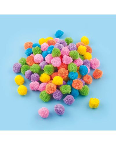 Woolly coloured pom-poms